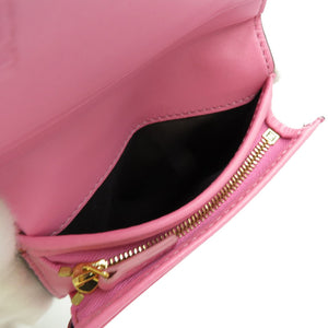 未使用 フェンディ バゲット ラムスキン ゴールド金具 ピンク 二つ折り財布 0085【中古】FENDI