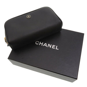 美品 シャネル ジップ ココボタン ココマーク 8番台 レザー ブラック 黒 ポーチ 0099【中古】CHANEL