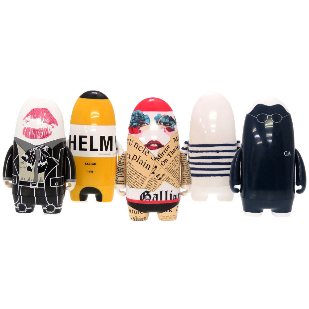 美品 ヴィジョネア キッドロボット イヴサンローラン ヘルムートラング ジョンガリアーノ ジャンポールゴルチェ ジョルジオアルマーニ  プラスチック マルチカラー フィギュア  0134 【中古】 VISIONAIRE 45 MORE TOYS