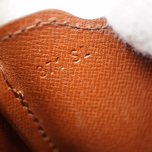 ルイヴィトン モノグラム ミニカルトシエール M51254 ショルダーバッグ LV 0137【中古】LOUIS VUITTON