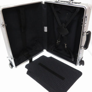 美品 リモワ フェンディ コラボ 33L FFロゴ クオイオ ローマ スーツケース 972 90 02 90 キャリーバッグ アルミ シルバー 0044【中古】FENDI メンズ