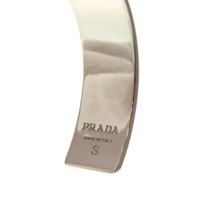 未使用 プラダ 三角プレート サフィアーノレザー メタル シルバー ホワイト 白 バングル ブレスレット 0038【中古】PRADA