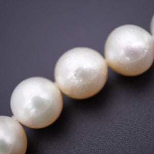 美品 南洋真珠 10-13.5mm ネックレス 白蝶真珠 パールホワイト アクセサリー 0002【中古】レディース