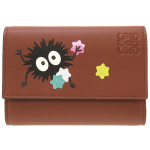 未使用 ロエベ スタジオジブリ コラボ C643S33X05 千と千尋の神隠し ススワタリ スモールバーティカルウォレット レザー ブラウン 茶 3つ折り財布 財布 0038【中古】LOEWE