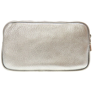 新品同様 ミュウミュウ マドラス レザー シルバー シルバー金具 5ZH011 ショルダーバッグ バッグ 銀 0012 【中古】 MIUMIU