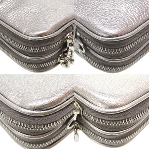 新品同様 ミュウミュウ マドラス レザー シルバー シルバー金具 5ZH011 ショルダーバッグ バッグ 銀 0012 【中古】 MIUMIU