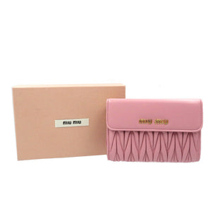 新品同様 ミュウミュウ マトラッセ 5ML225 L字ファスナー ラムスキン ゴールド金具 ローズ ピンク 二つ折り財布 0014【中古】miu miu