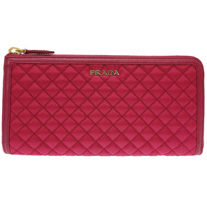 新品同様 プラダ 1M1183 キルティング ナイロン レザー ピンク L字ファスナー長財布 財布 0136【中古】PRADA