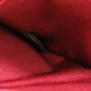 新品同様 プラダ 1M1183 キルティング ナイロン レザー ピンク L字ファスナー長財布 財布 0136【中古】PRADA