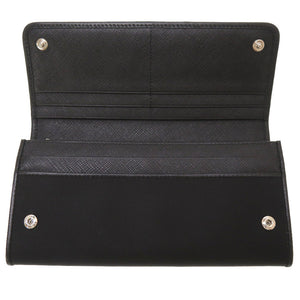 美品 プラダ ナイロン レザー ブラック ロゴ プレート 1MH132 長財布 財布 黒 0164 【中古】 PRADA