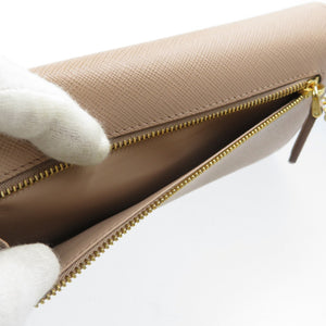 新品同様 プラダ サフィアーノ メタル 1MH132 レザー ゴールド金具 CIPRIA ベージュ 長財布 0016【中古】PRADA