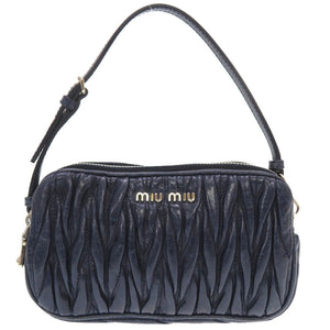 新品同様 ミュウミュウ マテラッセ レザー ネイビー ハンドバッグ バッグ ポーチ 紺 0026 【中古】 MIUMIU