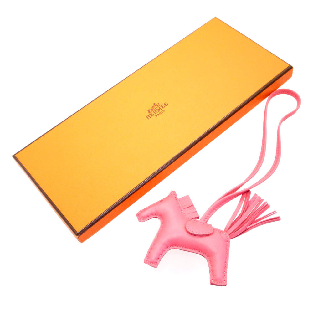 新品同様 エルメス ロデオチャームPM アニューミロ U刻印(2022年製) ローズアザレ バッグチャーム キーホルダー 0053【中古】HERMES