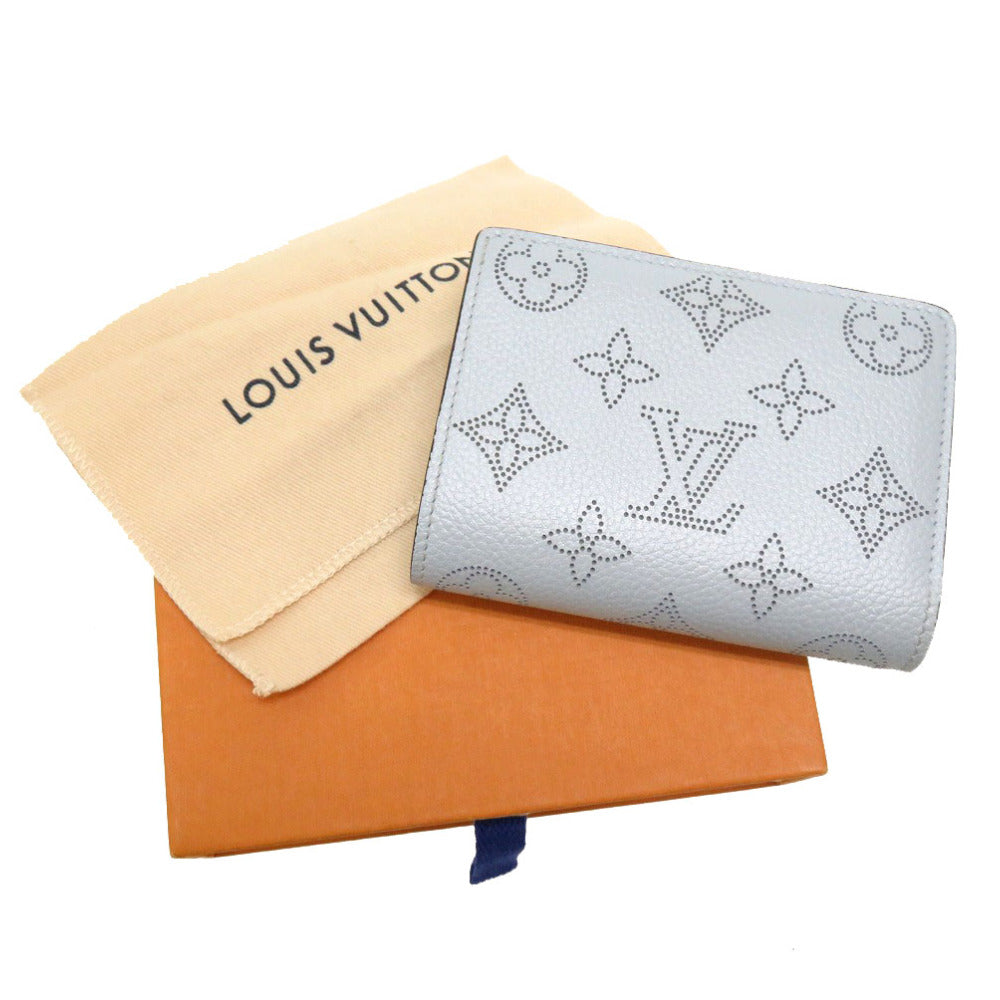 新品同様 ルイ ヴィトン モノグラム マヒナ ポルトフォイユ クレア ブルーオランプ ICタグ M81705 二つ折り財布 財布 青 LV 0157 【中古】 LOUIS VUITTON