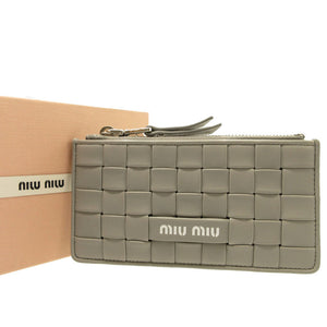 未使用 ミュウミュウ 5MB006 NAPPA INTRECCIO ナッパレザー グレー カードケース ジップ コインケース 0179【中古】miumiu