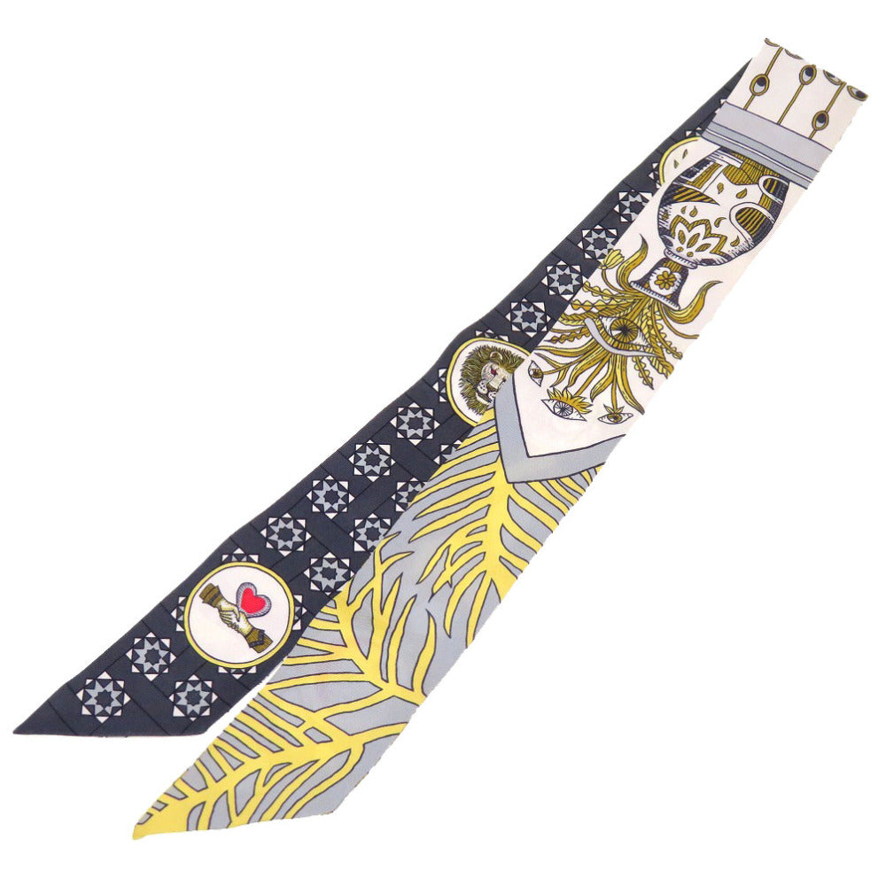 新品同様 エルメス ツイリー LA DANSE DES AMAZONES アマゾンのダンス シルク グリス ブラン ゴールド スカーフ 0241 【中古】 HERMES