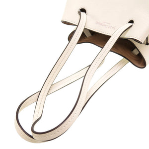 新品同様 ジェイ アンド エムデヴィッドソン カーニバル レザー ホワイト ショルダーバッグ バッグ 白 0252 【中古】 J&M Davidson