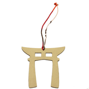 未使用 エルメス プティアッシュ 鳥居 ヴォーエプソン トゴ トレンチ パープル チャーム キーホルダー 0196【中古】HERMES