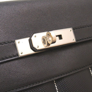 新品同様 エルメス ベルリンヌ28 ヴォースイフト ブラック シルバー金具 □Q刻印 ショルダーバッグ バッグ 黒 0017 【中古】 HERMES