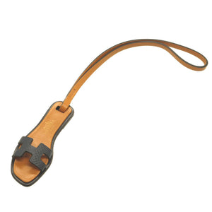 未使用 エルメス オランナノ サンダル ヴォーエプソン ナチュラルサブレ ブルーインディゴ ブラック バッグチャーム キーホルダー 0065【中古】HERMES