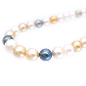 白蝶/黒蝶 グラデーション パール 9.5mm-12.5mm ネックレス アクセサリー 0101【中古】レディース メンズ 男女兼用