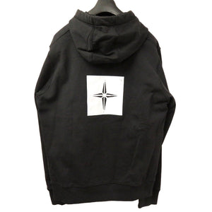 新品同様 ストーンアイランド ロゴ ブラック コットン パーカー 0174 【中古】 STONE ISLAND メンズ