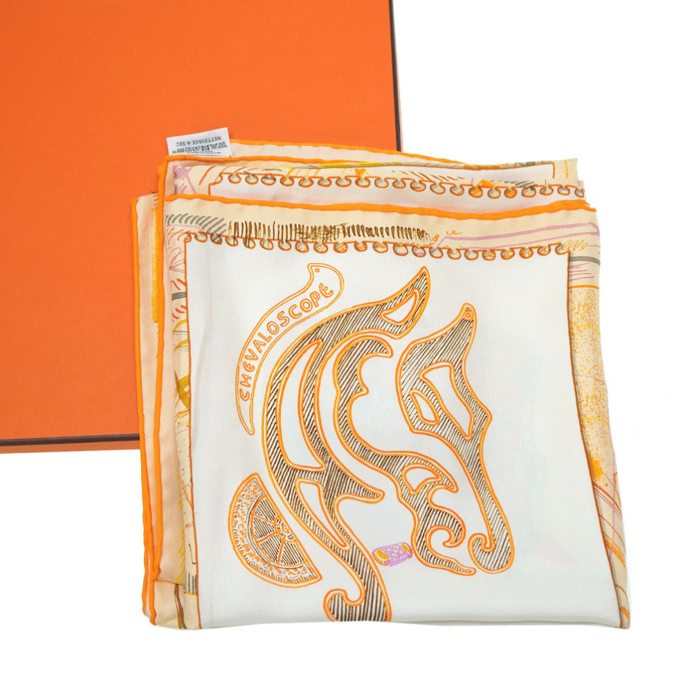 新品同様 エルメス カレ90 CHEVALOSCOPE シュヴァロスコープ スカーフ シルク オレンジ 0020【中古】HERMES