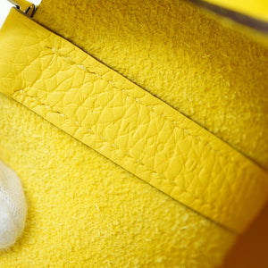 新品同様 エルメス ピコタンロック PM 18 トリヨンクレマンス ジョーヌナブル Y刻印 ハンドバッグ イエロー 0027【中古】HERMES