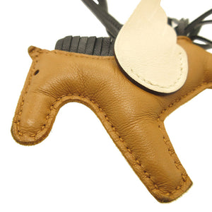 美品 エルメス ロデオペガサスPM Z刻印(2021年製) アニューミロ チャイ ブラック ナタ バッグチャーム キーホルダー 0080【中古】HERMES