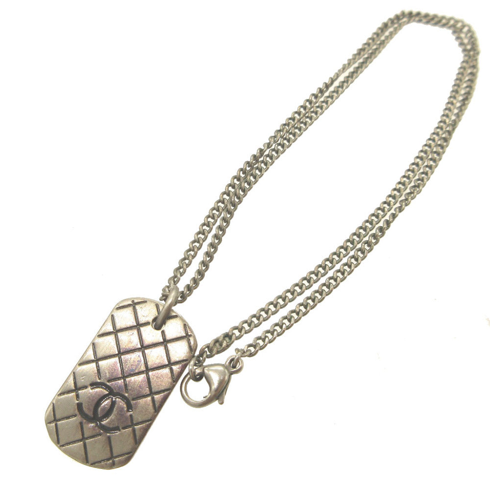 シャネル マトラッセ ココマーク プレート 05P メタル シルバー ネックレス 0083【中古】CHANEL