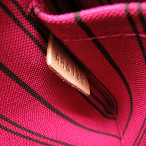 新品同様 ルイ ヴィトン モノグラム ネヴァーフル ポーチ PM用 ピヴォワンヌ ポーチ LV 0094 【中古】 LOUIS VUITTON