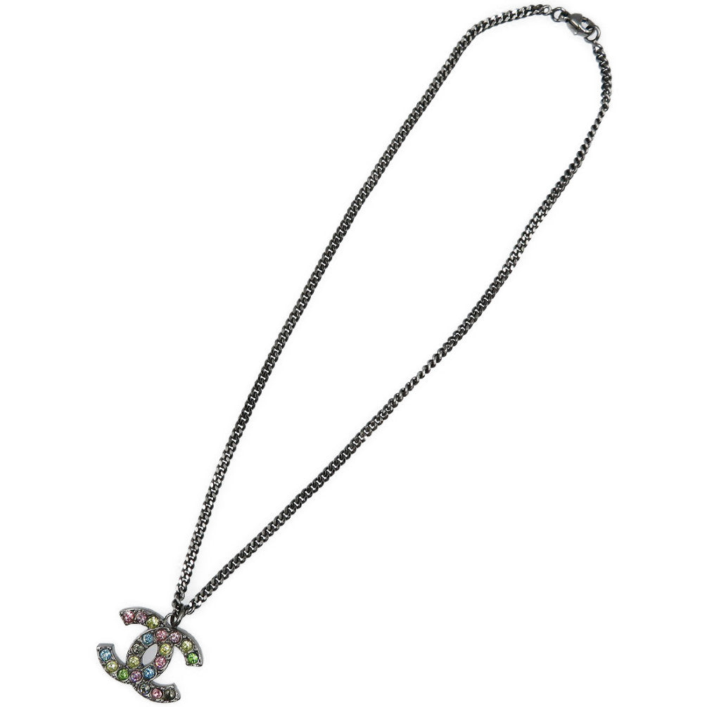 新品同様 シャネル ココマーク 05A 2005年 メタル ラインストーン マルチカラー ネックレス 0135【中古】CHANEL