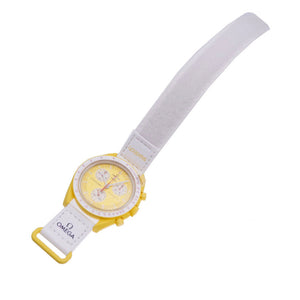 未使用 オメガ ムーンスウォッチ スピードマスター ミッション トゥ サン SO33J100 クオーツ 腕時計 ナイロン/バイオセラミック/ベルクロ イエロー 0150【中古】OMEGA