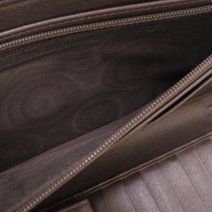 美品 グッチ マイクログッチシマ ブラウン 391465 ラウンドファスナー 長財布 トラベルケース 財布 茶 0038 【中古】 GUCCI