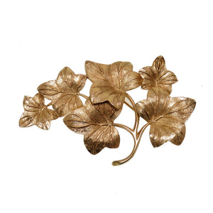 美品 ディオール リーフ 葉っぱ ブローチ ゴールド アクセサリー 0200 【中古】 Dior