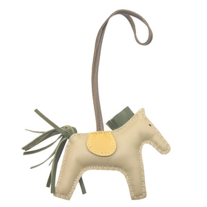 美品 エルメス ロデオチャームPM アニューミロ A刻印(2017年製) トレンチ カノピ カリー バッグチャーム キーホルダー 0224【中古】HERMES