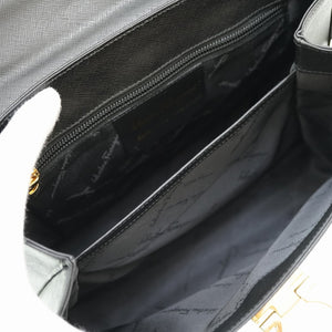 美品 フェラガモ ガンチーニ BA-21 0290 ハンドバッグ レザー ブラック 黒 ゴールド金具 ストラップ付 0008【中古】Salvatore Ferragamo