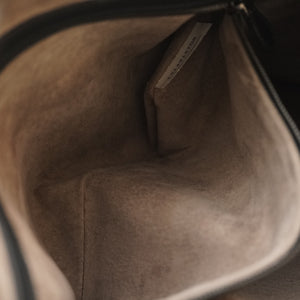 美品 ボッテガヴェネタ ホーボー イントレチャート ワンショルダーバッグ レザー ブラック 黒 0016【中古】BOTTEGAVENETA