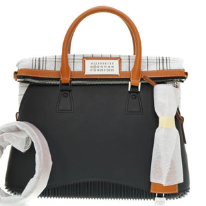 新品同様 マルタン マルジェラ 5AC トートバッグ ショルダーストラップ付 ラバー ブラック 黒 0137【中古】MARTIN MARGIELA