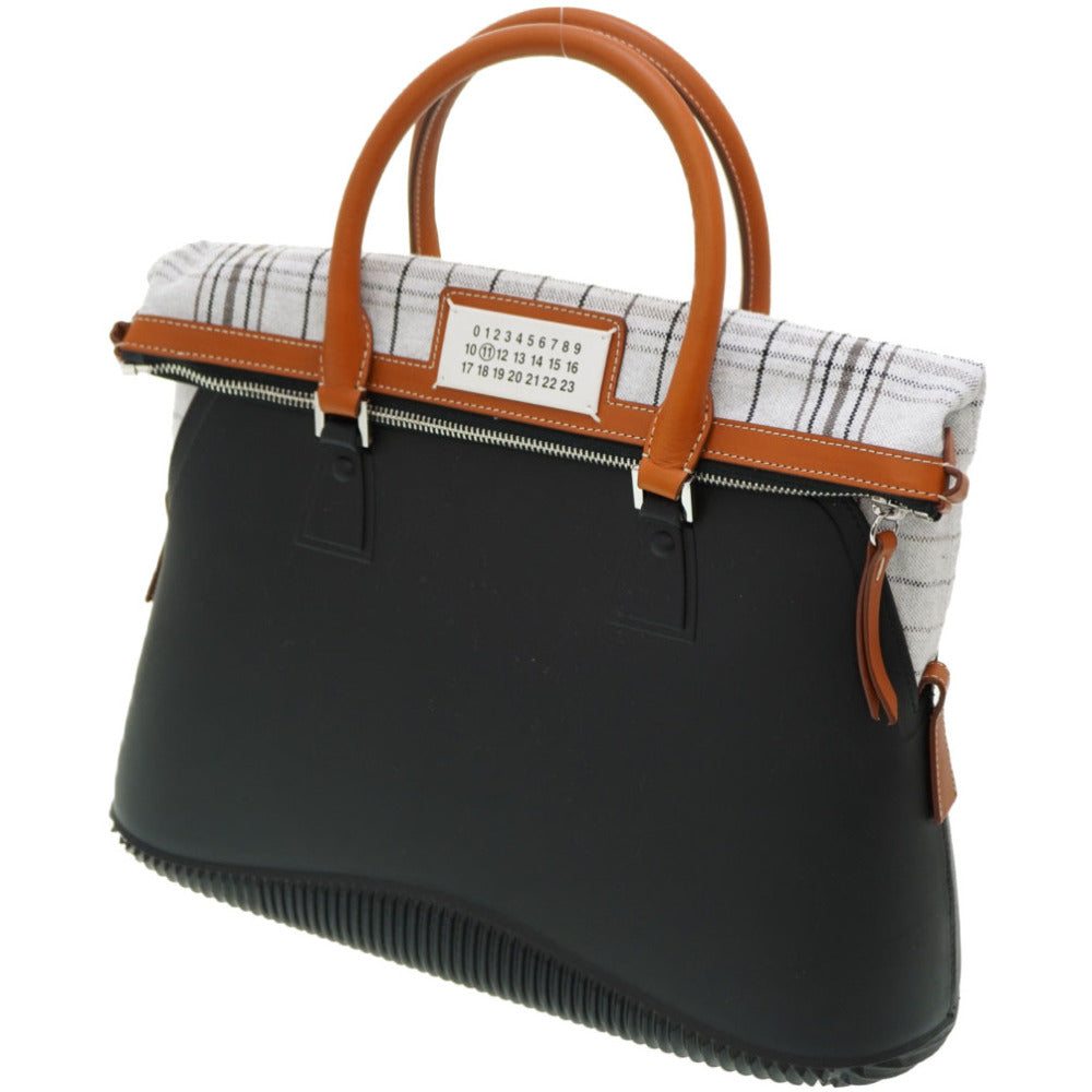 新品同様 マルタン マルジェラ 5AC トートバッグ ショルダーストラップ付 ラバー ブラック 黒 0137【中古】MARTIN MARGIELA