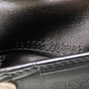 新品同様 グッチ GGエンボス ブラック レザー 625 555 二つ折り財布 財布 黒 0162 【中古】 GUCCI メンズ
