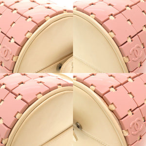 美品 シャネル ダッフルバッグ プラスチック レザー ピンク ホワイト 6番台 ハンドバッグ バッグ 0082 【中古】 CHANEL