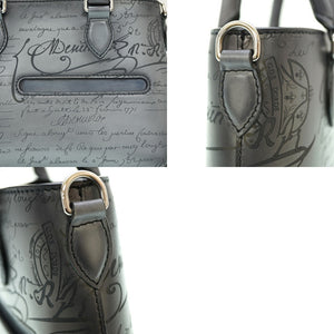 新品同様 ベルルッティ トゥジュール ガリバー カリグラフィ ショルダー ハンドバッグ ヴェネチアカーフ グレー 0005【中古】BERLUTI メンズ