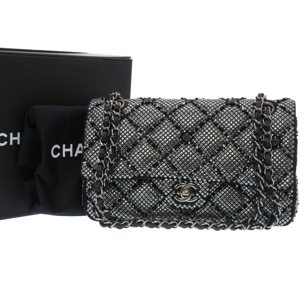未使用 シャネル マトラッセ25 ダブルフラップ サテン ラムスキン スタッズ ラインストーン ブラック シルバー ランダムシリアル シルバーチェーン ショルダーバッグ 二重蓋 黒 0016 【中古】 CHANEL