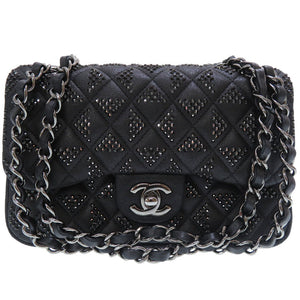 未使用 シャネル ミニマトラッセ レザー ブラック スタッズ ショルダーバッグ バッグ 黒 0017 【中古】 CHANEL スモール