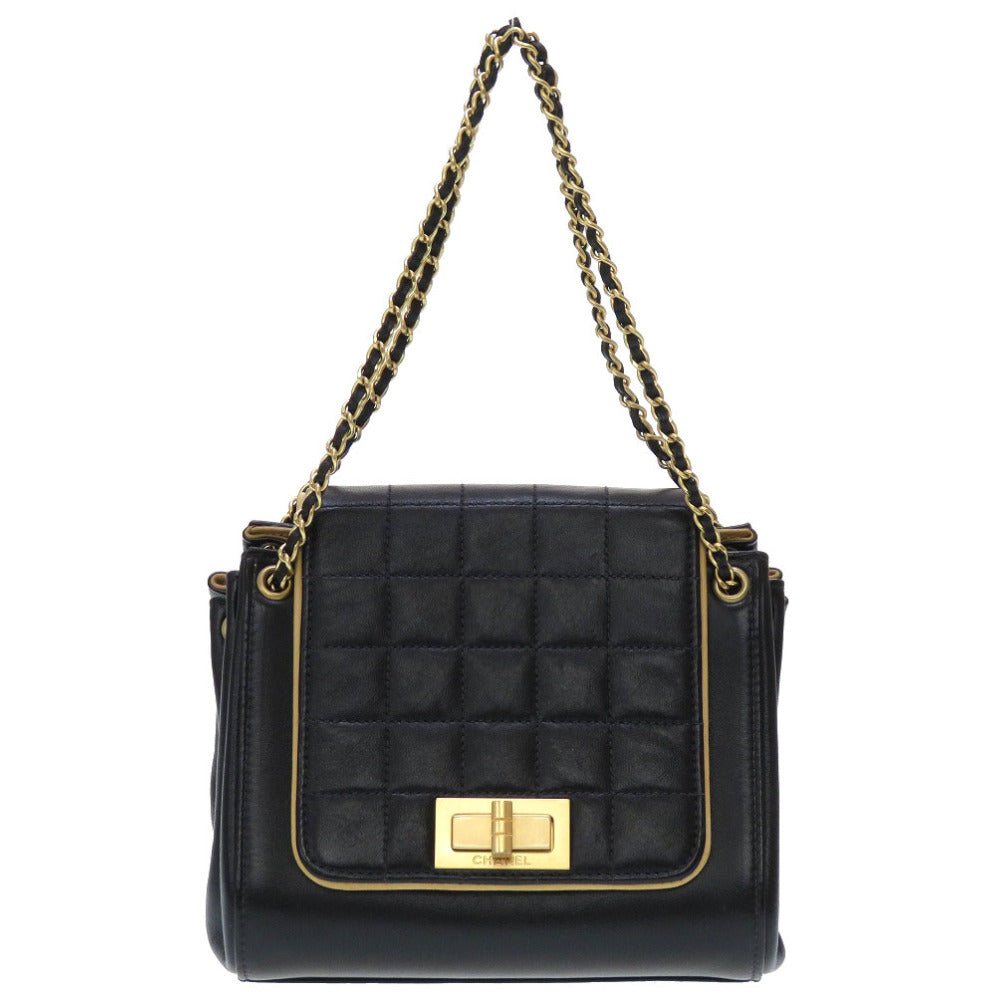 美品 シャネル 2.55 チョコバー ラムスキン ブラック ゴールド金具 ショルダーバッグ バッグ 黒 0023 【中古】 CHANEL