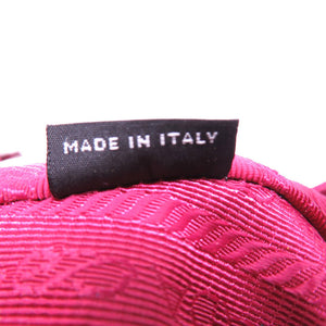 プラダ 1NE693 ポーチ ナイロン ストラップ付ポーチ ピンク 三角プレート バッグ【中古】PRADA