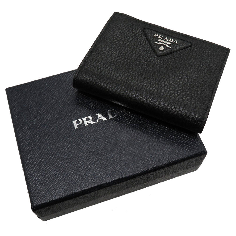 新品同様 プラダ レザー ブラック 2ML049 二つ折り財布 財布 黒 0121 【中古】 PRADA メンズ