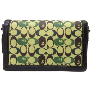 新品同様 コーチ エイプ ショルダーバッグ PVC/レザー グリーン 緑 0028【中古】COACH